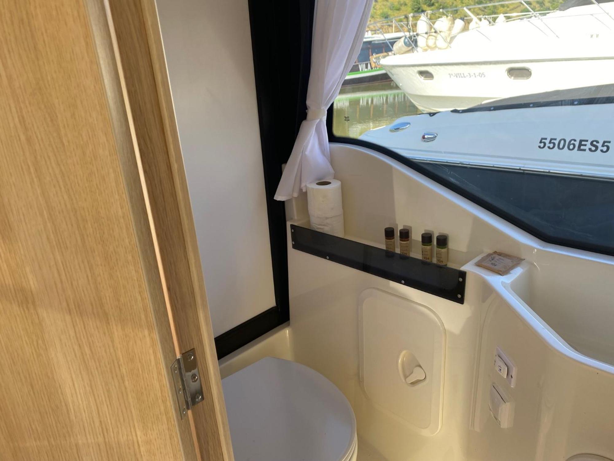 فندق Koolhouse Boat فيلا نوفا دي فوز كوا المظهر الخارجي الصورة